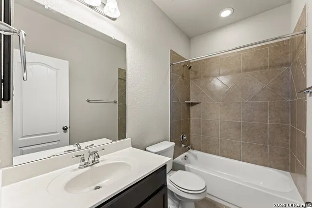 9710 Monken Boerne, TX 78006
