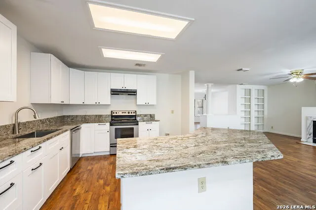 8507 Park Olympia Universal City, TX 78148