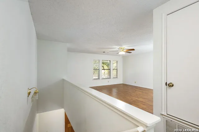 8507 Park Olympia Universal City, TX 78148