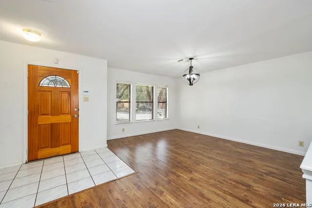 8507 Park Olympia Universal City, TX 78148