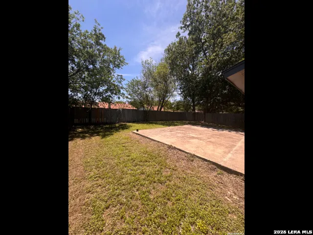 9426 Valley Bend San Antonio, TX 78250