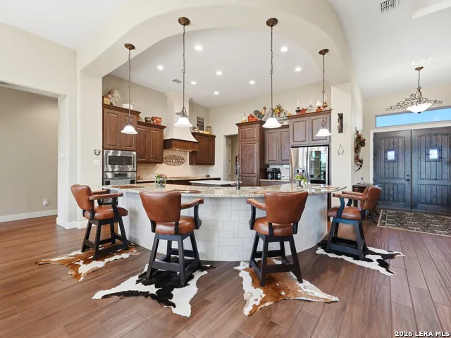 228 LUCKY RDG Bandera, TX 78003