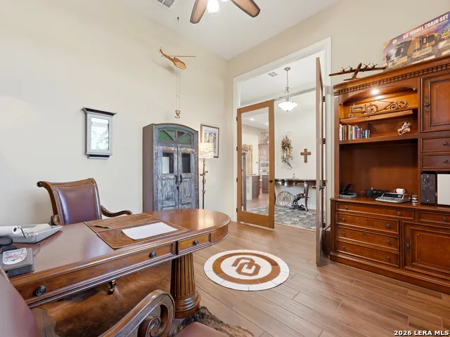 228 LUCKY RDG Bandera, TX 78003