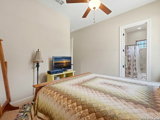 228 LUCKY RDG Bandera, TX 78003