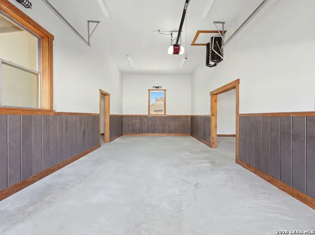 228 LUCKY RDG Bandera, TX 78003