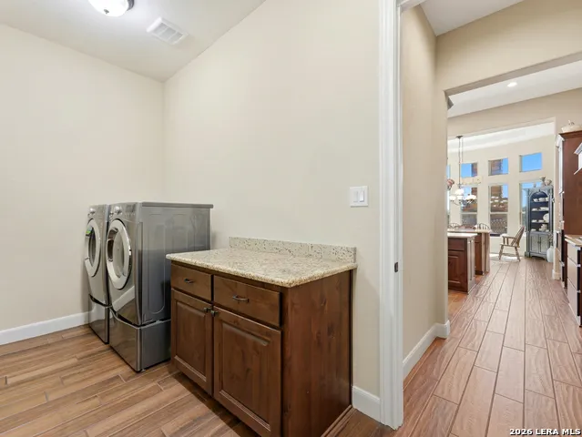 228 LUCKY RDG Bandera, TX 78003