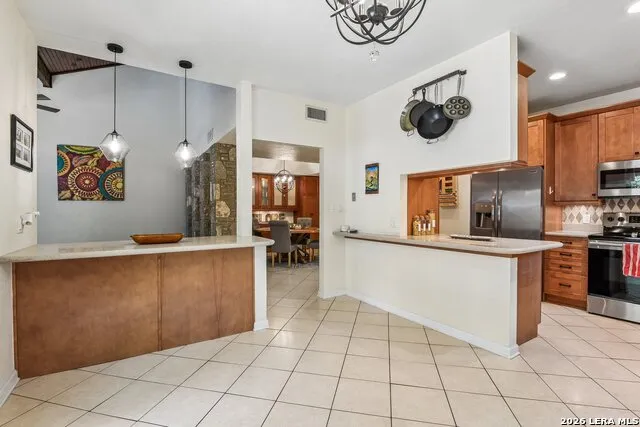 1710 Donerail St San Antonio, TX 78248