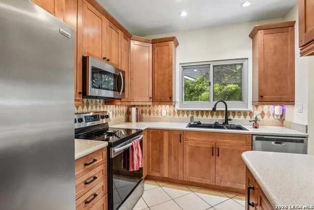 1710 Donerail St San Antonio, TX 78248