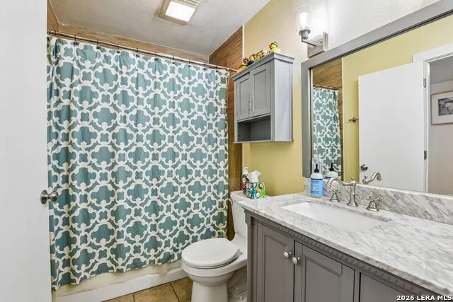 1710 Donerail St San Antonio, TX 78248