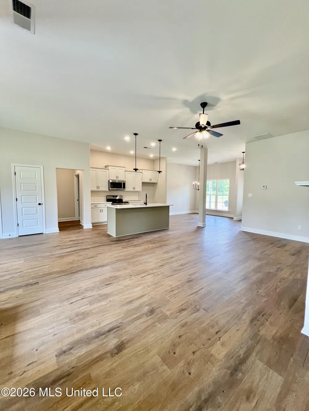 2144 Scott Meadows Lane Hernando, MS 38632
