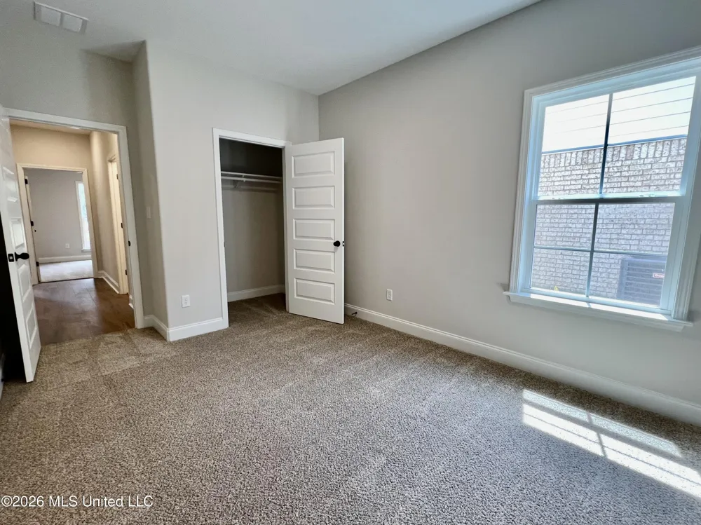 2144 Scott Meadows Lane Hernando, MS 38632