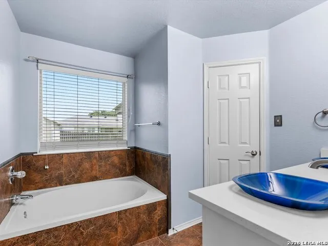 2209 STONECREST PATH New Braunfels, TX 78130
