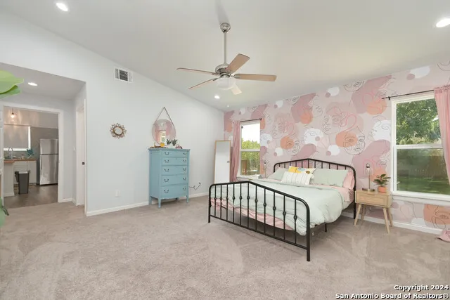 609 DAKOTA ST San Antonio, TX 78203