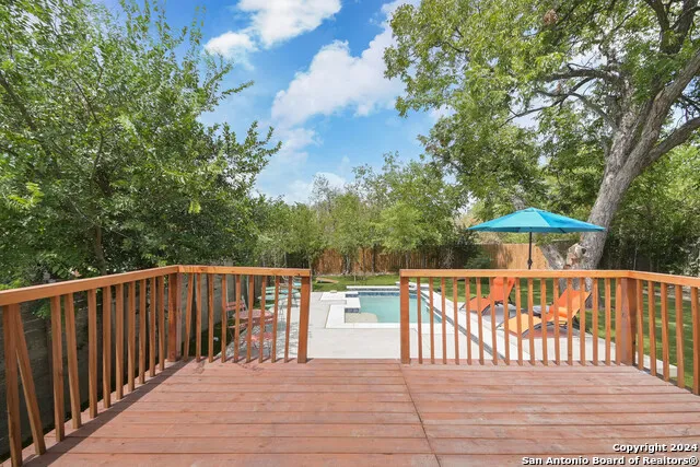 609 DAKOTA ST San Antonio, TX 78203