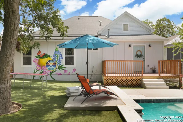 609 DAKOTA ST San Antonio, TX 78203