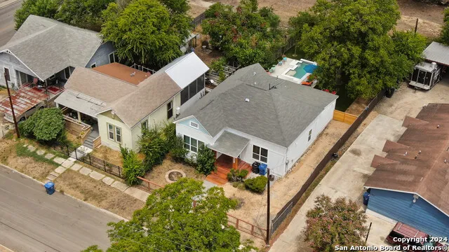 609 DAKOTA ST San Antonio, TX 78203