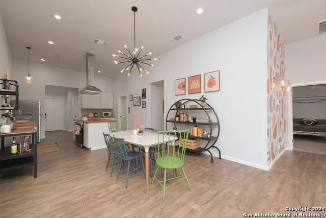 609 DAKOTA ST San Antonio, TX 78203