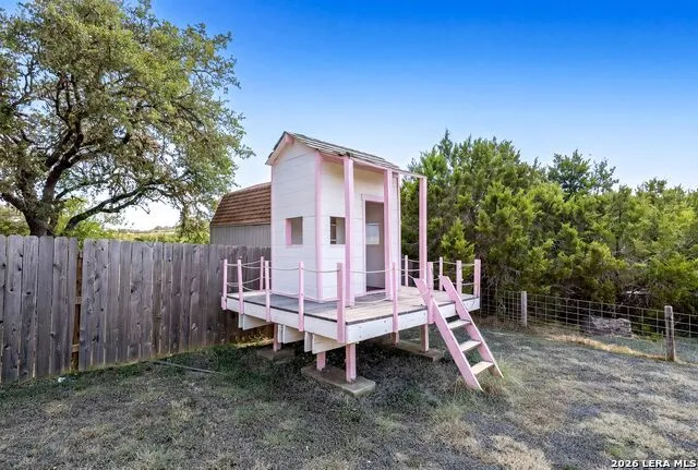 719 Walder Trail San Antonio, TX 78260