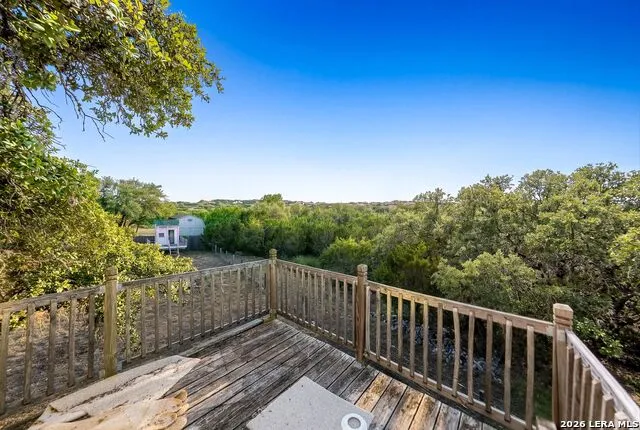 719 Walder Trail San Antonio, TX 78260