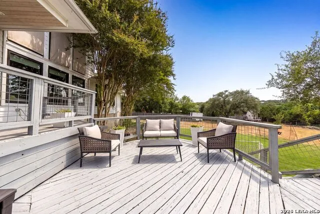719 Walder Trail San Antonio, TX 78260