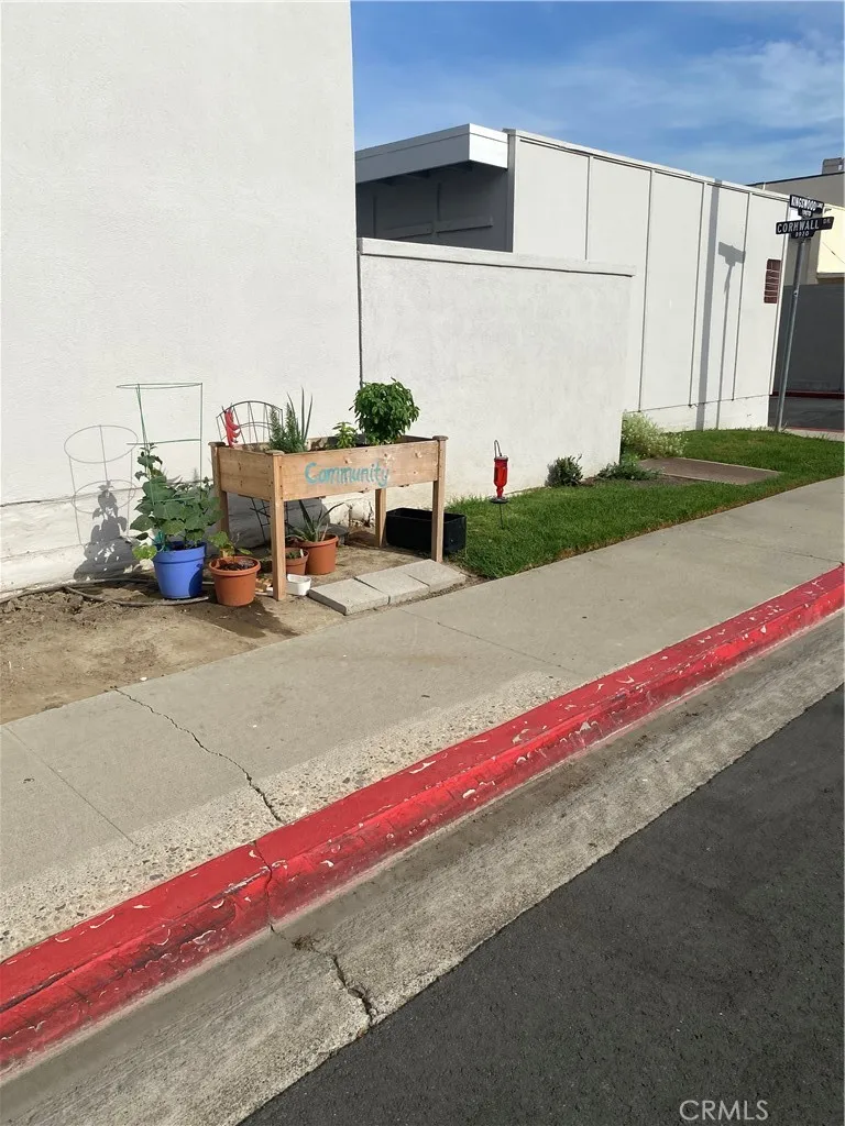 9921 Cornwall Huntington Beach, CA 92646