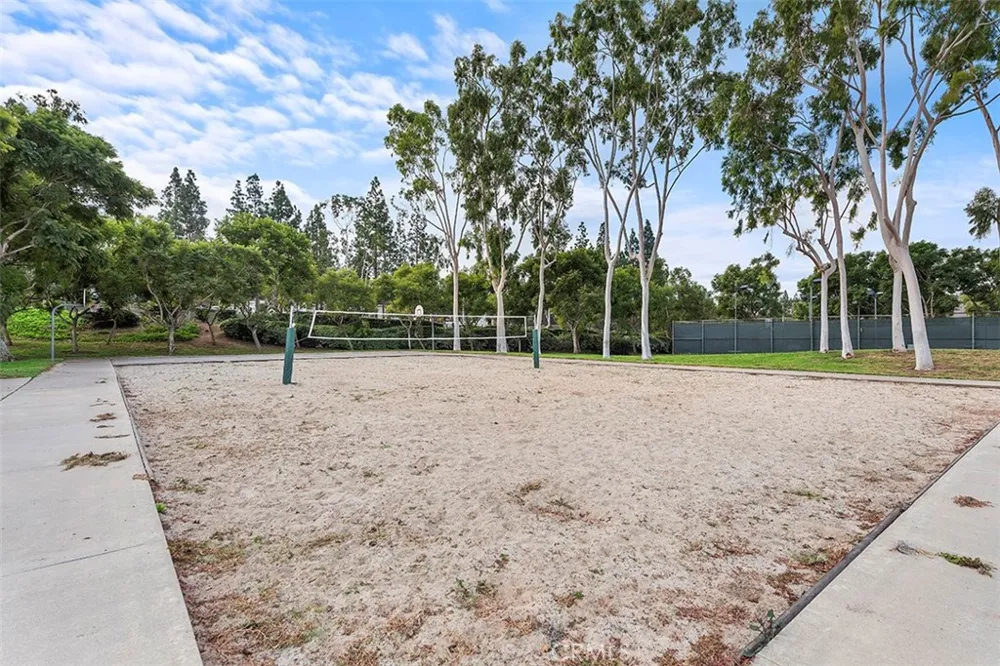 22205 Caminito Tasquillo #51 Laguna Hills, CA 92653