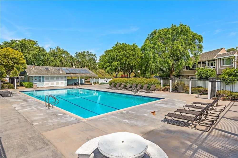 22205 Caminito Tasquillo #51 Laguna Hills, CA 92653