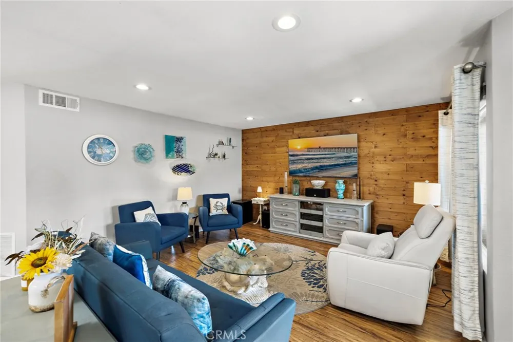22205 Caminito Tasquillo #51 Laguna Hills, CA 92653