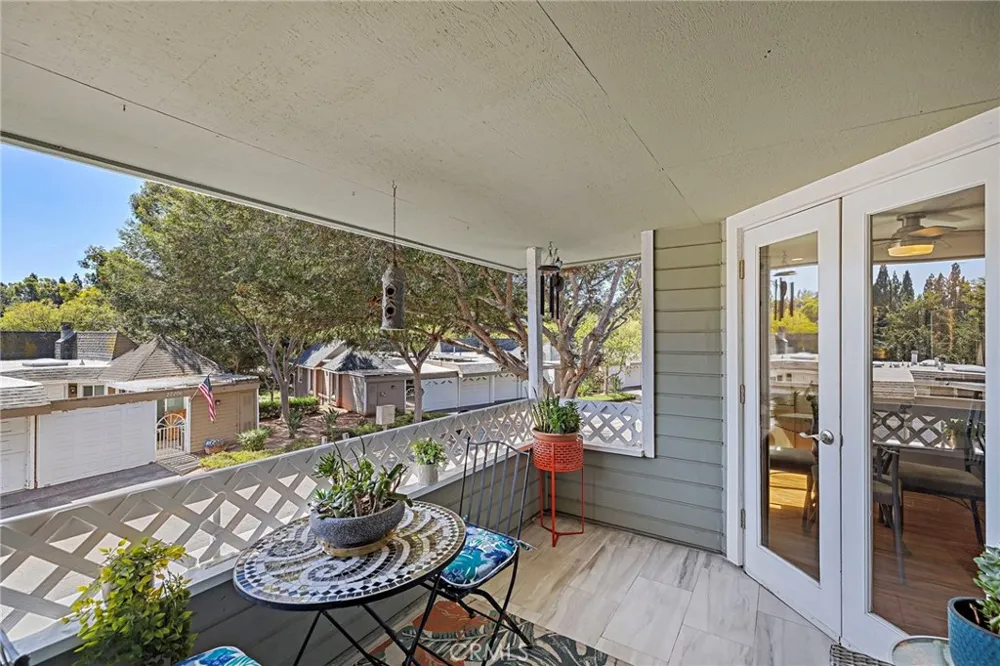 22205 Caminito Tasquillo #51 Laguna Hills, CA 92653