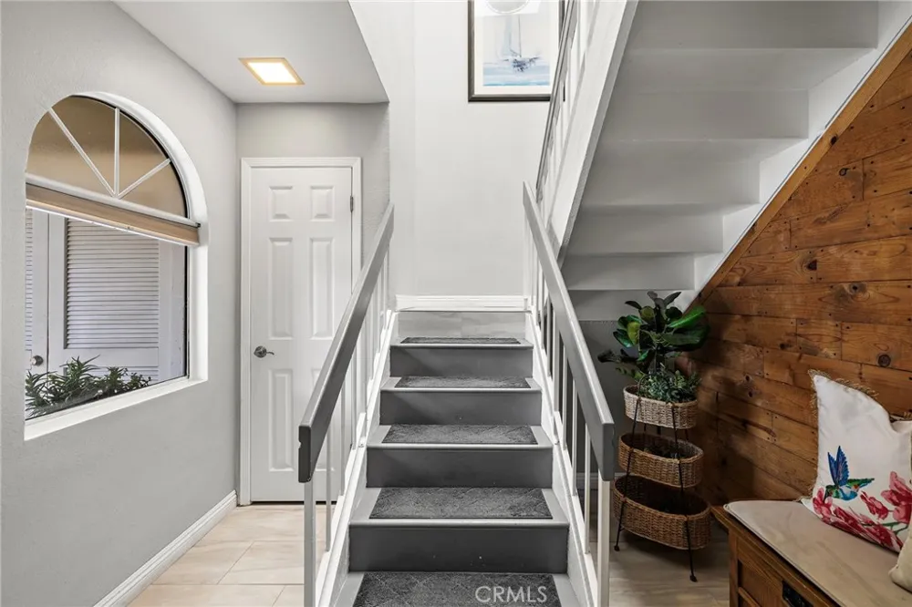 22205 Caminito Tasquillo #51 Laguna Hills, CA 92653