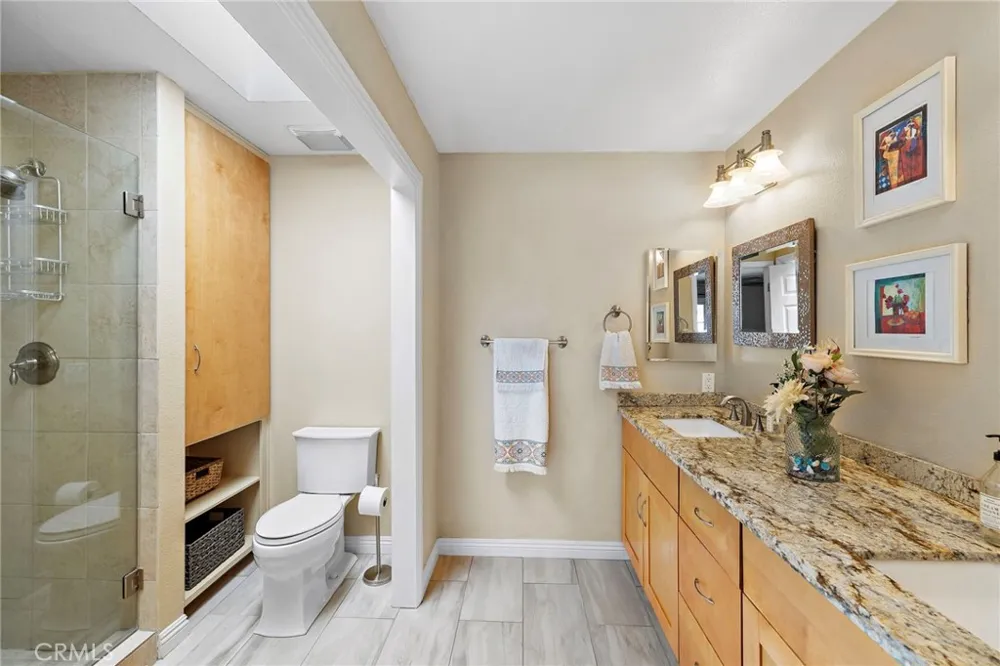 22205 Caminito Tasquillo #51 Laguna Hills, CA 92653