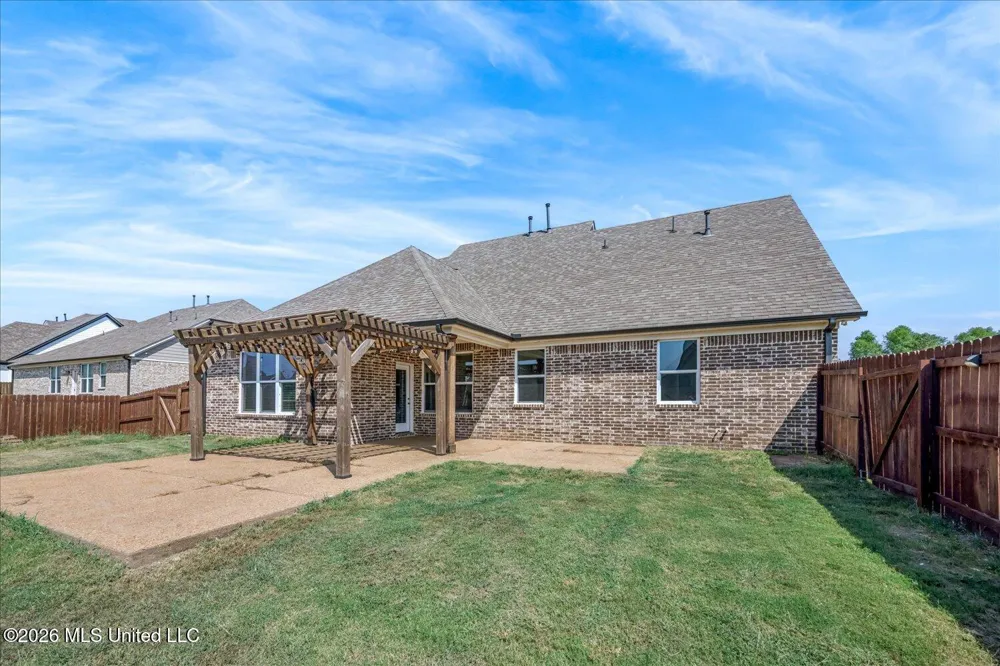 13415 Fields Lane Olive Branch, MS 38654