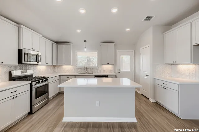 605 Jaboncillo St New Braunfels, TX 78132