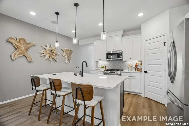 6020 Lakeview Pointe San Antonio, TX 78244