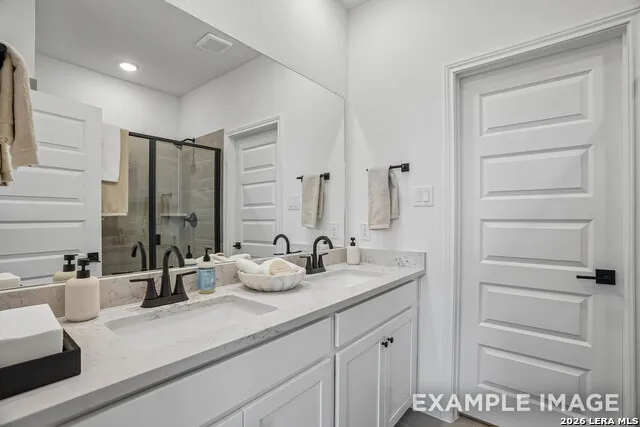6020 Lakeview Pointe San Antonio, TX 78244