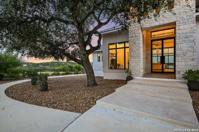 1134 Brads Flight Canyon Lake, TX 78133