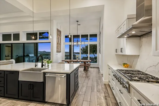 1134 Brads Flight Canyon Lake, TX 78133