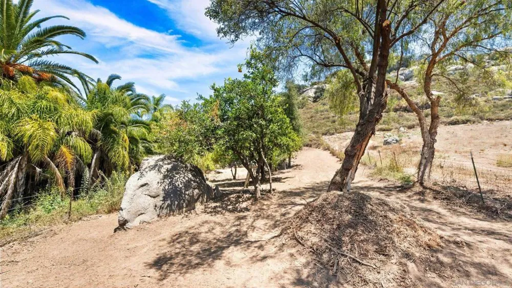 1485 Santa Fe Hills Ramona, CA 92065
