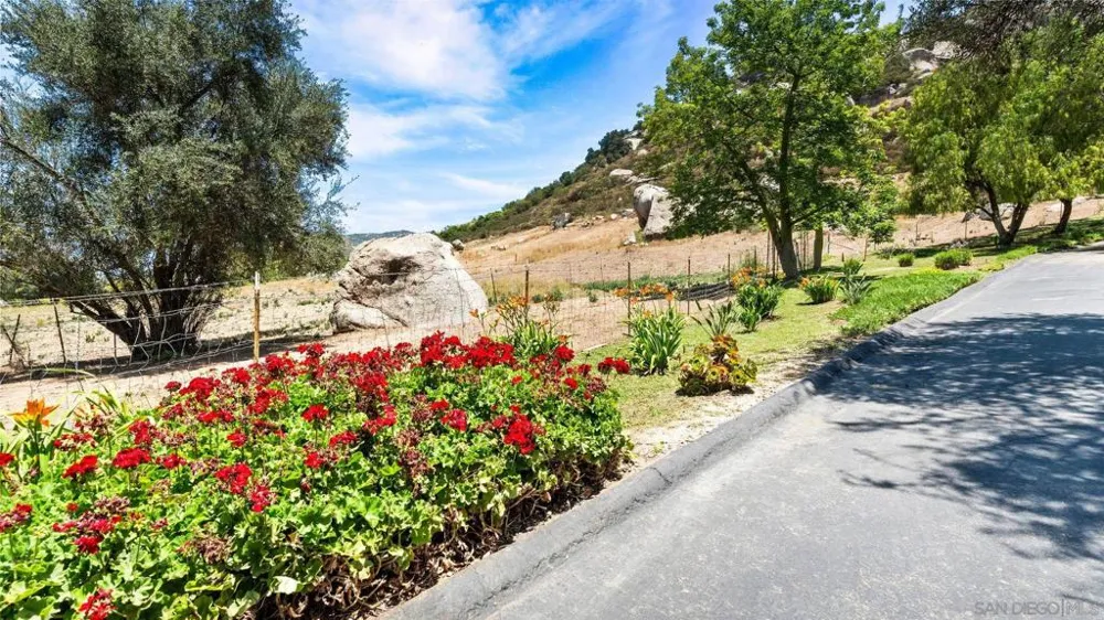 1485 Santa Fe Hills Ramona, CA 92065