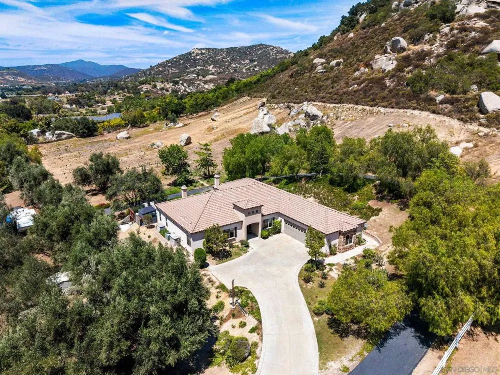 1485 Santa Fe Hills Ramona, CA 92065