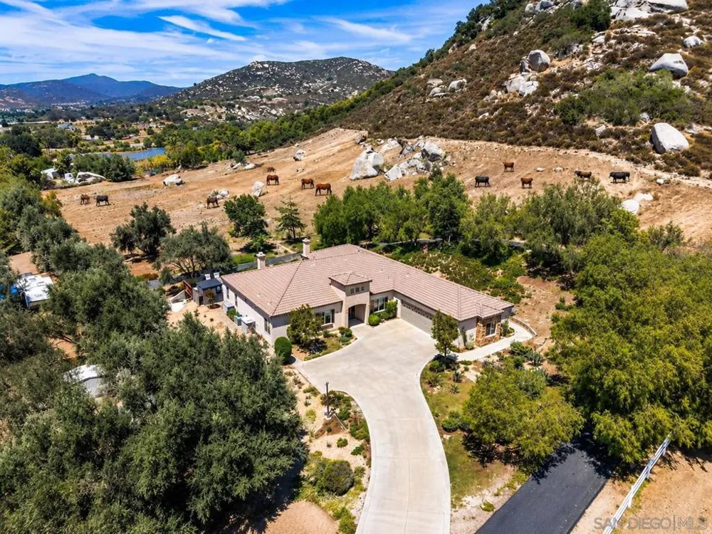 1485 Santa Fe Hills Ramona, CA 92065