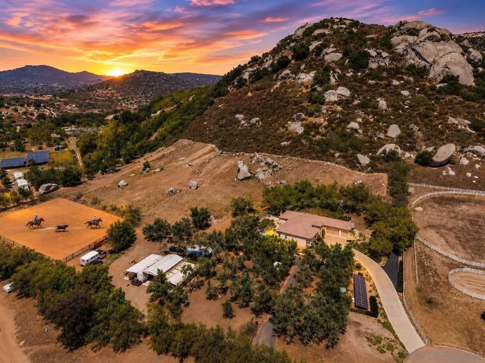 1485 Santa Fe Hills Ramona, CA 92065