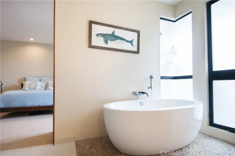 1103 Cypress Avenue Hermosa Beach, CA 90254