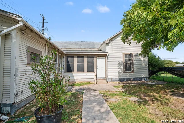 11609 Castro LaCoste, TX 78039