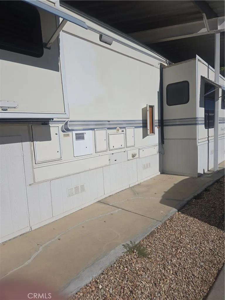 1295 S Cawston #114 Hemet, CA 92545