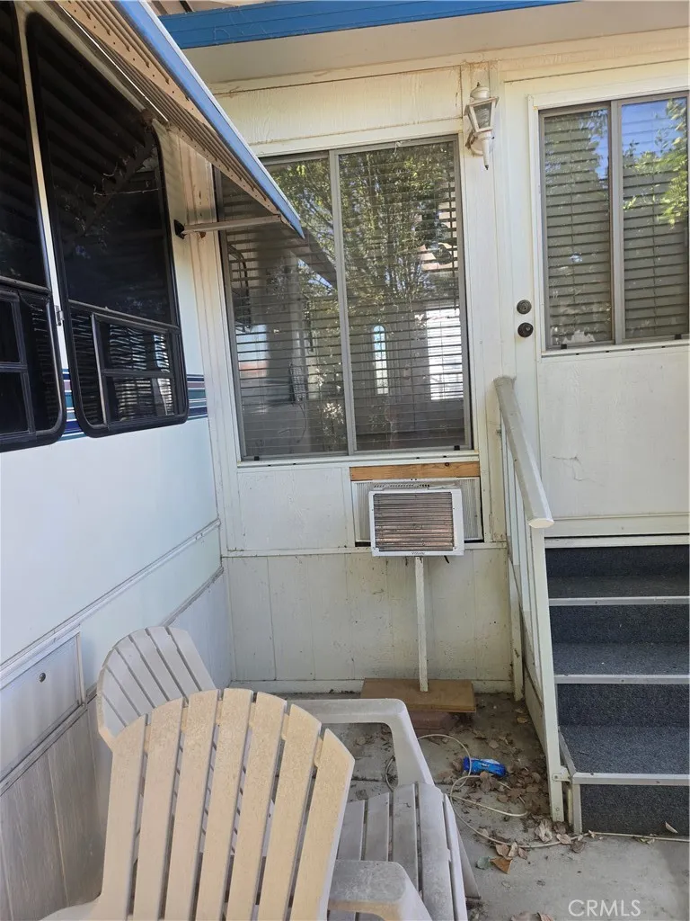 1295 S Cawston #114 Hemet, CA 92545