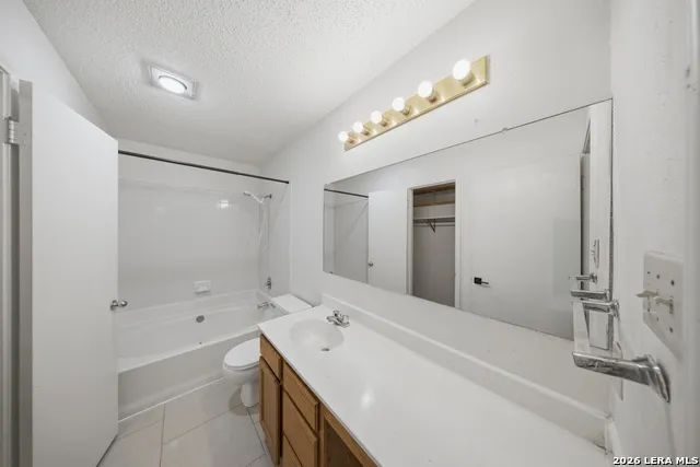 10207 Aurora Fld San Antonio, TX 78245