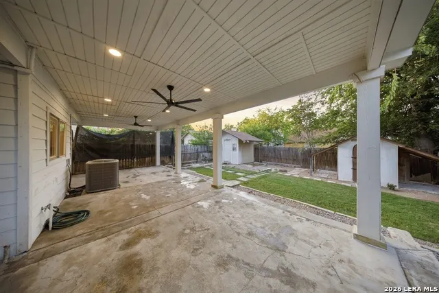 10207 Aurora Fld San Antonio, TX 78245