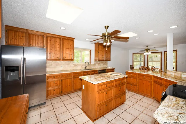 3628 Scenic Dr Schertz, TX 78108