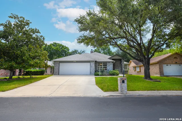 3628 Scenic Dr Schertz, TX 78108